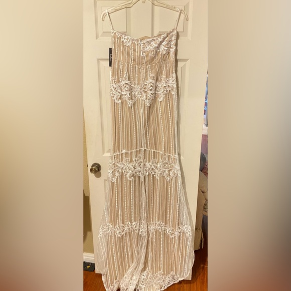 Lulus Dress - Picture 3 of 9